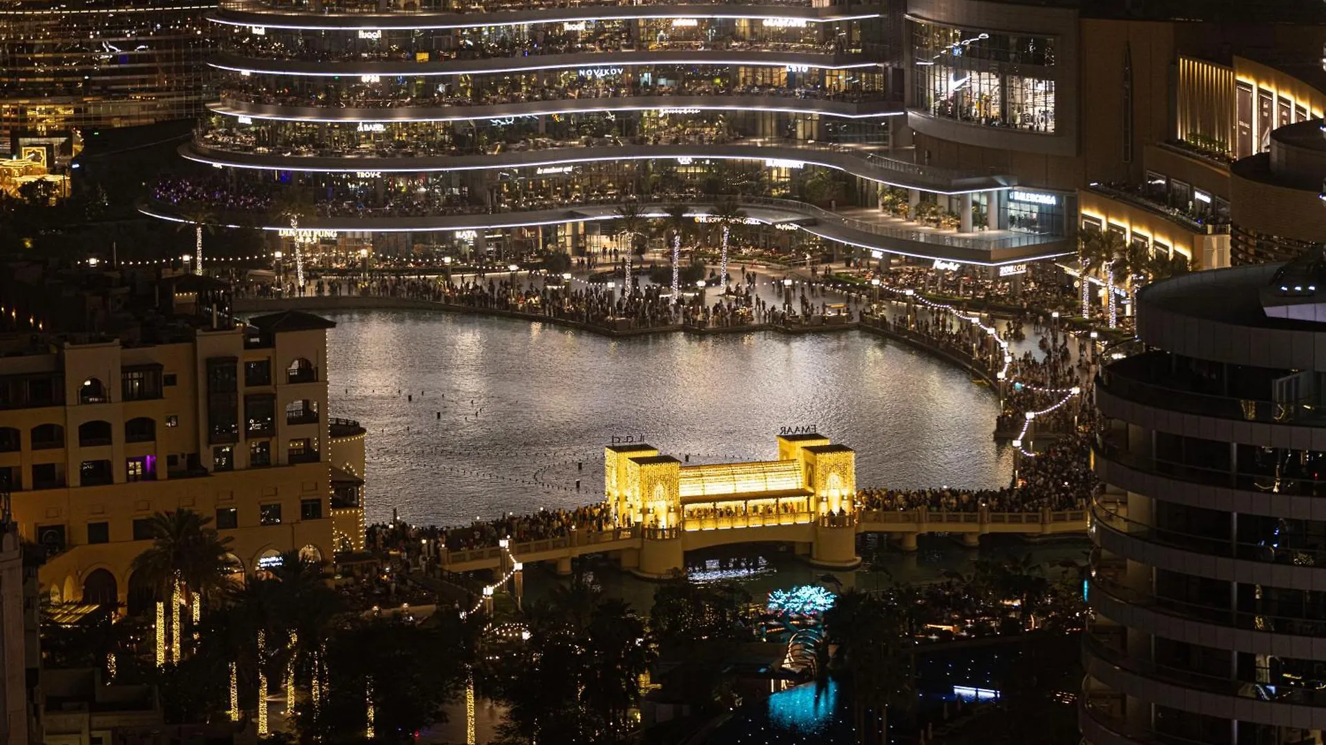 Smartstay At Burj Royale - Full Burj Khalifa View - Brand New Luxury Apartments Dubai