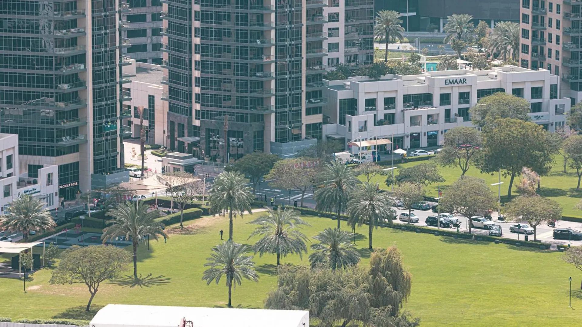 Smartstay At Burj Royale - Full Burj Khalifa View - Brand New Luxury Apartments Dubai