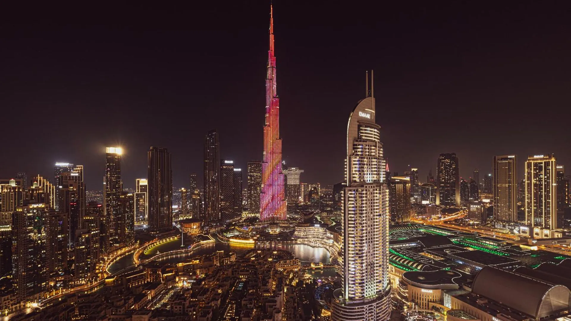 Smartstay At Burj Royale - Full Burj Khalifa View - Brand New Luxury Apartments Dubai